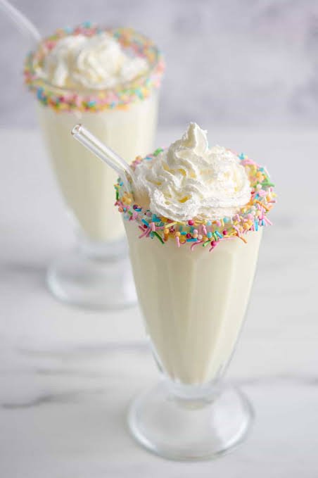 Vanilla milkshake